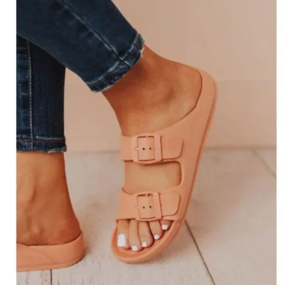 !! NEW !! Lightweight Double Buckle Sandals – Coral - Picture 4 of 9
